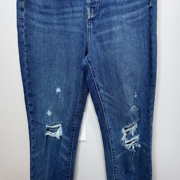Old Navy Higher High Rise OG Straight Blue Jeans Distressed Button Fly Size 6 - Picture 4 of 13